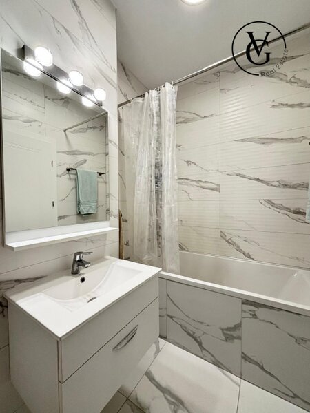 Pipera apartament 4 camere - 2 locuri de parcare incluse